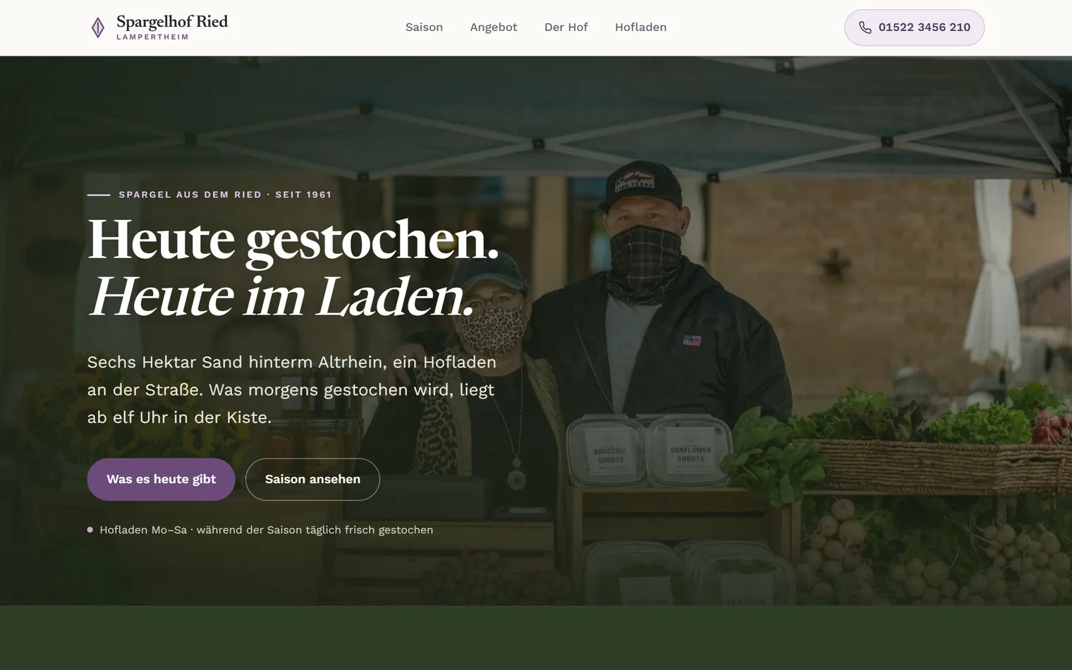 Startseite des Spargelhofs Ried in Lampertheim: Foto-Hero über die volle Breite mit der Zeile „Heute gestochen, heute im Laden“